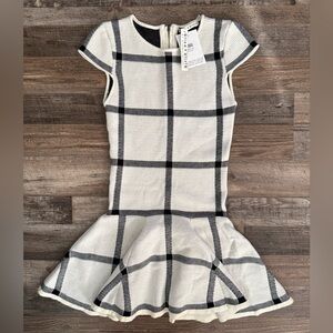NWT Alice + Olivia Selma Black and White Checkered Drop Waist mini sweater Dress